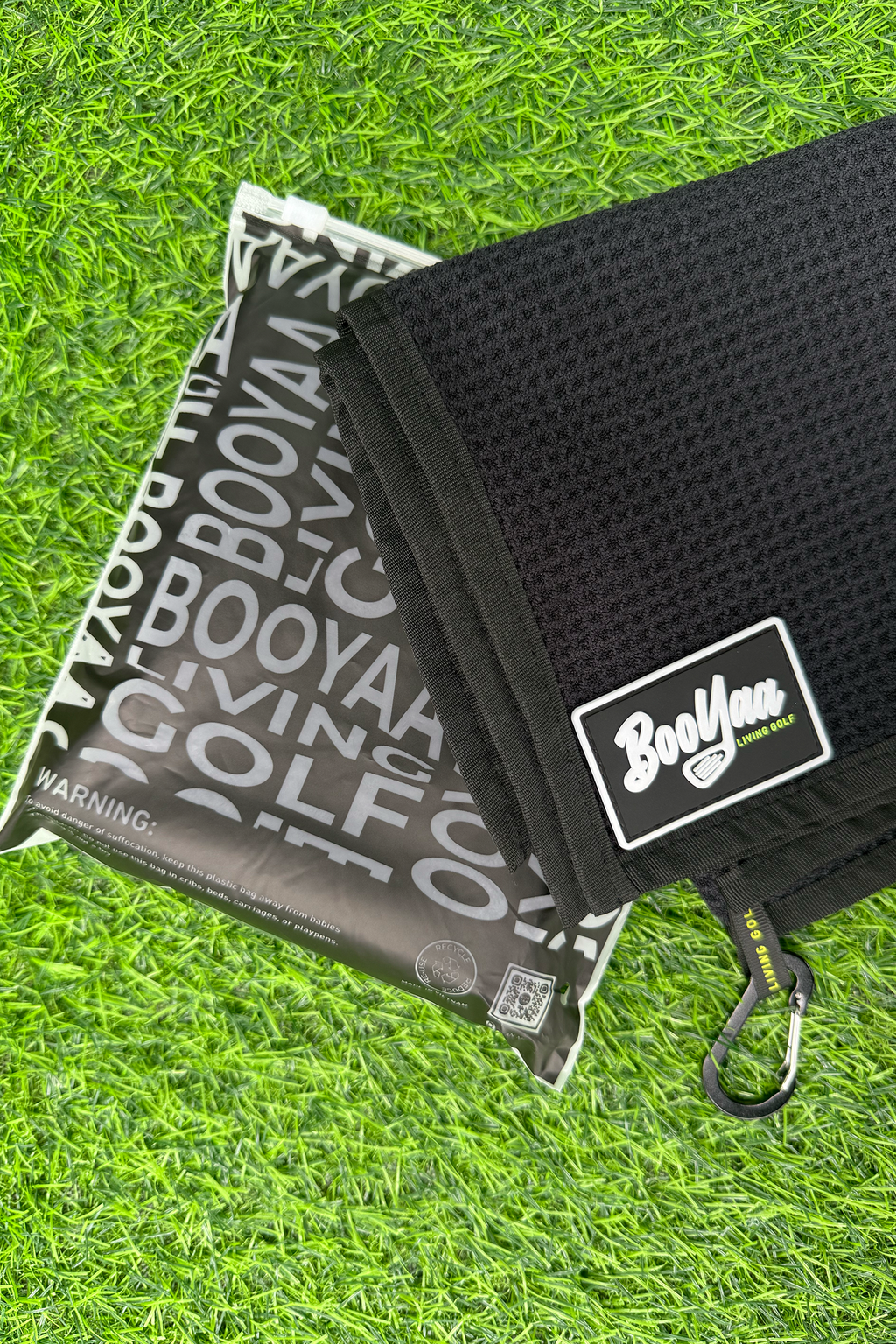 BooYaa Waffle Golf Towel – Black